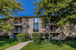 10288 Southwest Highway 3D, Chicago Ridge, IL 60415