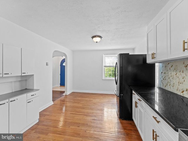 20 DAVIS AVE, Broomall, PA 19008
