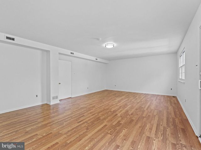 20 DAVIS AVE, Broomall, PA 19008