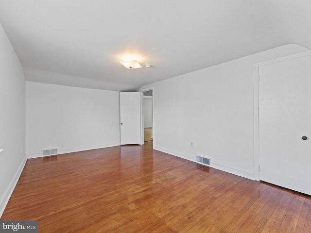 20 DAVIS AVE, Broomall, PA 19008