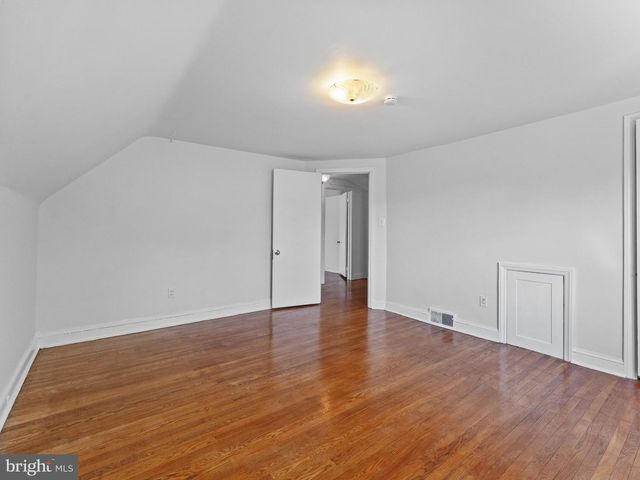 20 DAVIS AVE, Broomall, PA 19008
