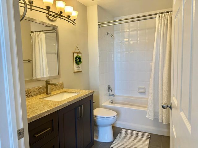 616 Clearwater Park Road Lp01, West Palm Beach, FL 33401