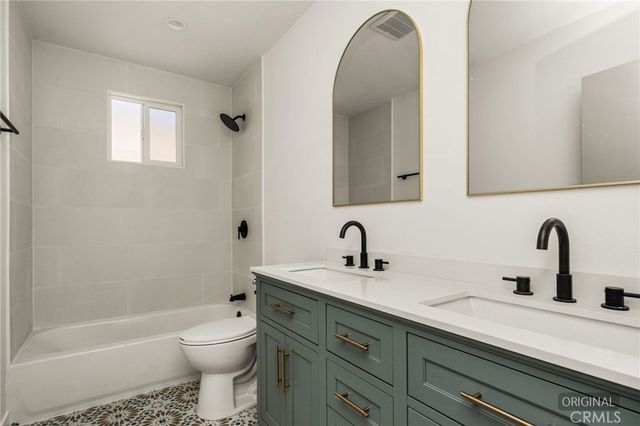 7523 Dalton Avenue, Los Angeles, CA 90047