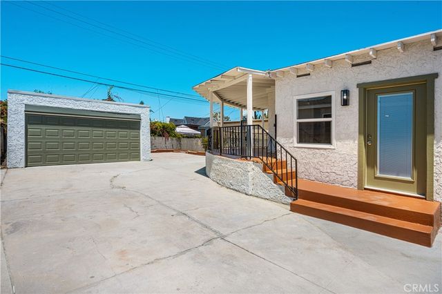 7523 Dalton Avenue, Los Angeles, CA 90047