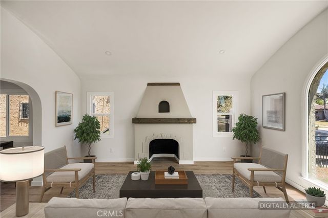 7523 Dalton Avenue, Los Angeles, CA 90047