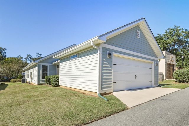 1743 Brush Hill Road, Tallahassee, FL 32308