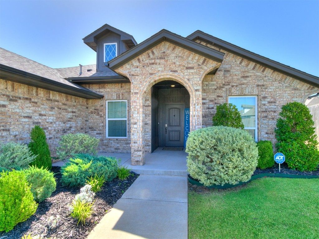 2980 NW 184th Terrace, Edmond, OK 73012
