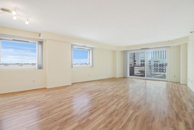 66 9th Street E 1315, Saint Paul, MN 55101