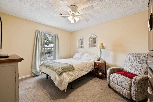 60 Vantage Drive, Maumelle, AR 72113