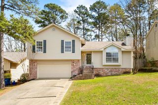 60 Vantage Drive, Maumelle, AR 72113