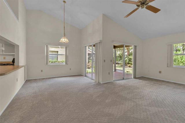 4877 VILLAGE GARDENS DRIVE 193, Sarasota, FL 34234