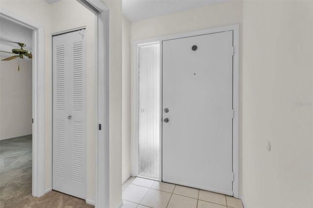 4877 VILLAGE GARDENS DRIVE 193, Sarasota, FL 34234