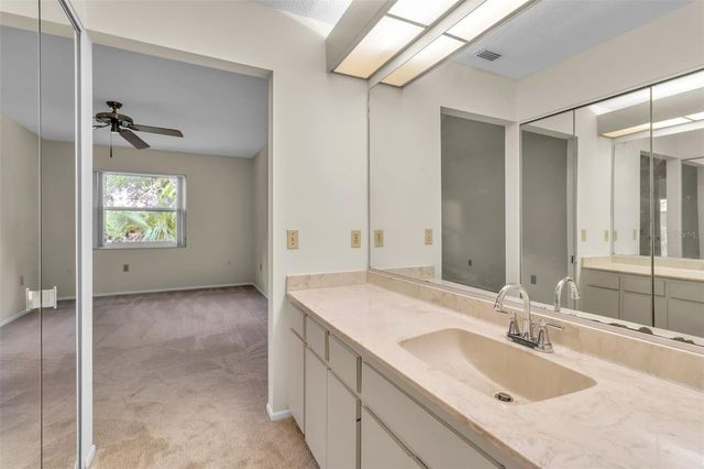 4877 VILLAGE GARDENS DRIVE 193, Sarasota, FL 34234