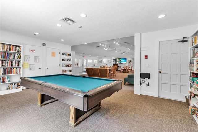 4877 VILLAGE GARDENS DRIVE 193, Sarasota, FL 34234