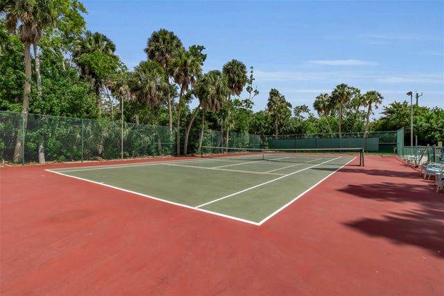 4877 VILLAGE GARDENS DRIVE 193, Sarasota, FL 34234