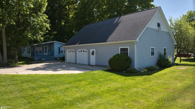 1926 New Rochelle Drive, Elba Twp, MI 48446