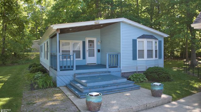 1926 New Rochelle Drive, Elba Twp, MI 48446
