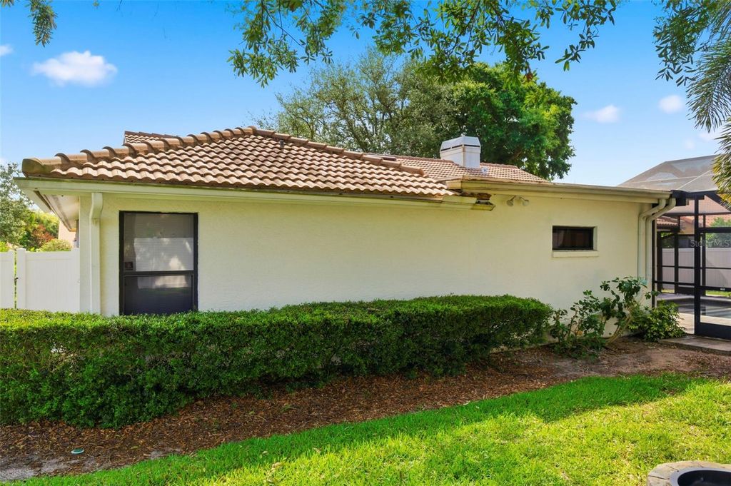 Image 50 of property listing at 2418 ANTHONY AVENUE, Clearwater, FL 33759