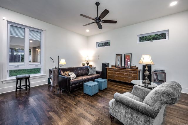 1600 N Pierce Street, Little Rock, AR 72207
