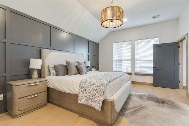 16221 Blackberry Farm Road, Edmond, OK 73013