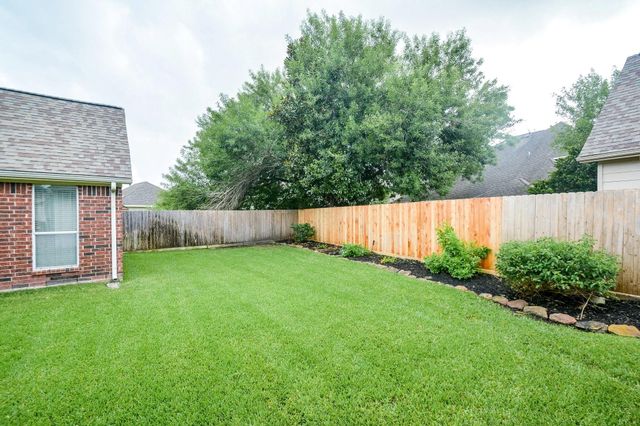 2735 Round Hill Court, Katy, TX 77494