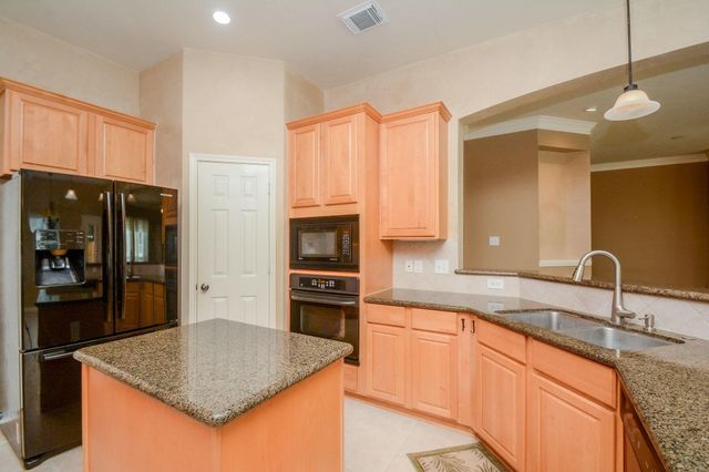 2735 Round Hill Court, Katy, TX 77494