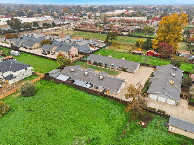 1349 S Liberty Street, Visalia, CA 93292