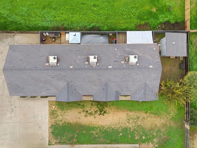 1349 S Liberty Street, Visalia, CA 93292