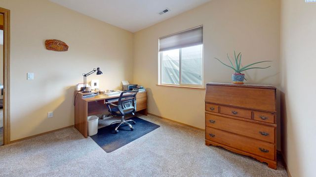 5413 Norma Street, West Richland, WA 99353