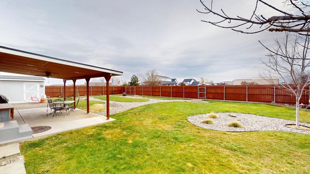 5413 Norma Street, West Richland, WA 99353