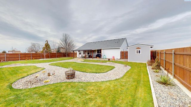 5413 Norma Street, West Richland, WA 99353