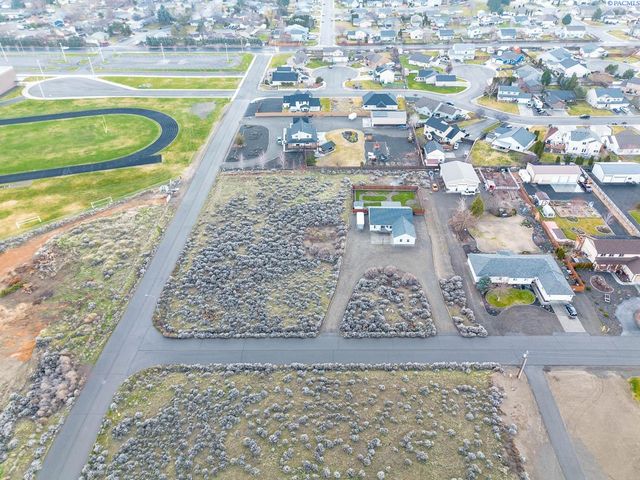 5413 Norma Street, West Richland, WA 99353