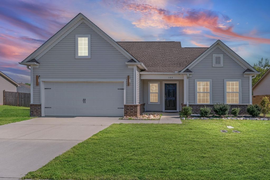 124 Screech Drive, Fountain Inn, SC 29644