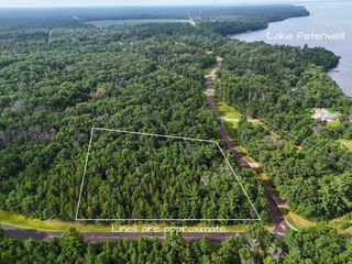 610 17th Drive, Nekoosa, WI 54457