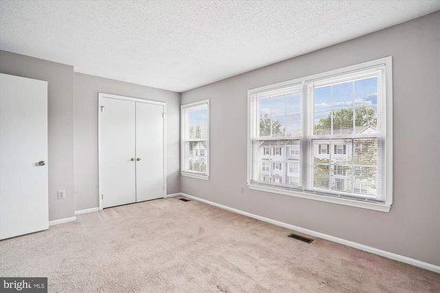 13994 GUNNERS PL, Centreville, VA 20121