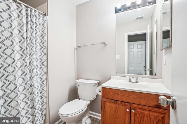 13994 GUNNERS PL, Centreville, VA 20121