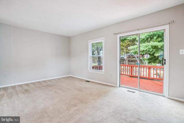 13994 GUNNERS PL, Centreville, VA 20121