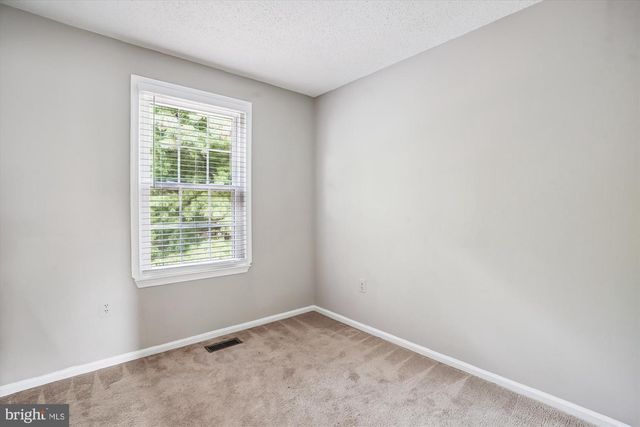 13994 GUNNERS PL, Centreville, VA 20121