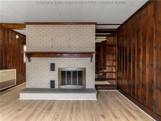 1010 Forest Road, Charleston, WV 25314