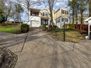 1010 Forest Road, Charleston, WV 25314