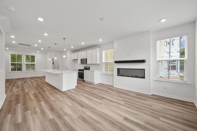 1931 Orangeburg Street, North Charleston, SC 29405