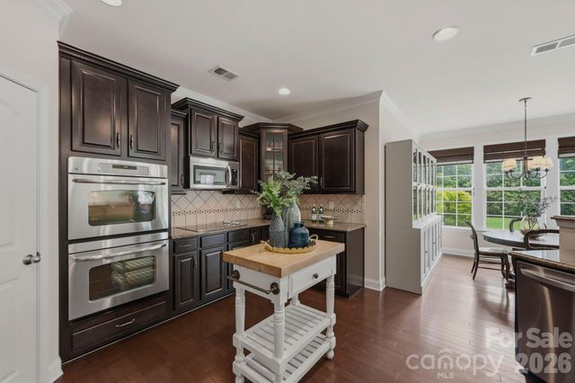 524 Rosemary Lane, Tega Cay, SC 29708