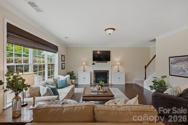 524 Rosemary Lane, Tega Cay, SC 29708