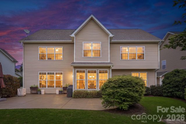 524 Rosemary Lane, Tega Cay, SC 29708