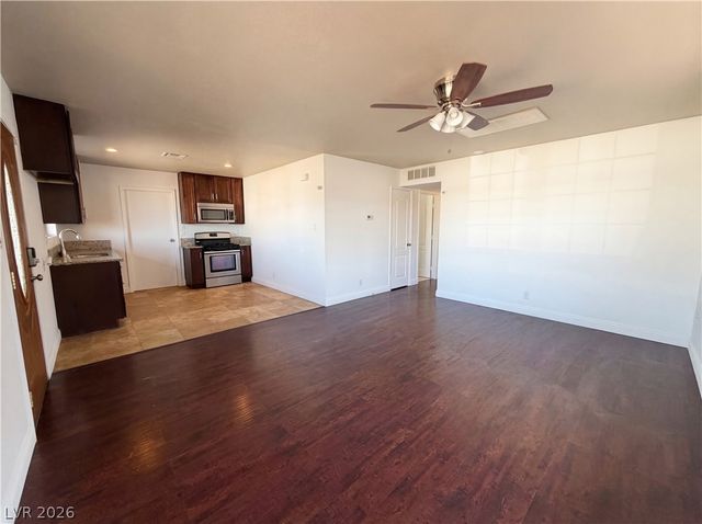 3101 East Bartlett Avenue, North Las Vegas, NV 89030