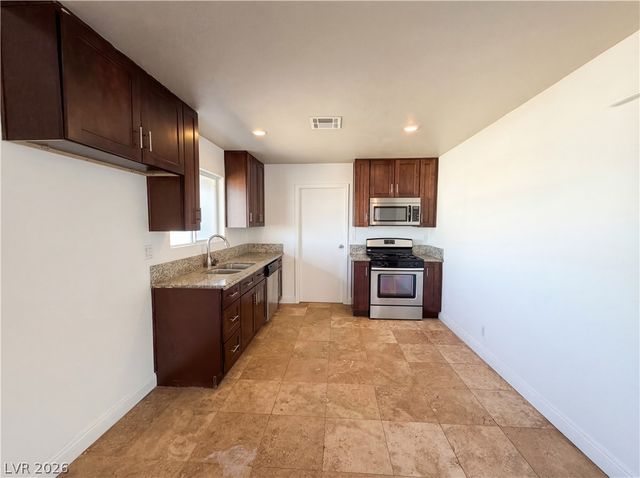 3101 East Bartlett Avenue, North Las Vegas, NV 89030