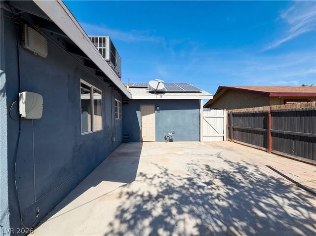 3101 East Bartlett Avenue, North Las Vegas, NV 89030