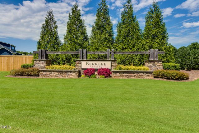 8300 Dolce Drive, Wake Forest, NC 27587