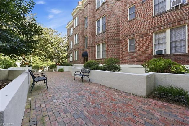 828 Elm Street C4, Greensboro, NC 27401