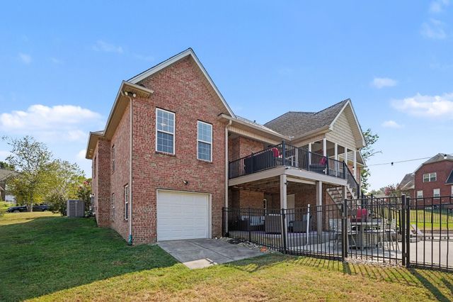 9119 Brooks Xing, Mount Juliet, TN 37122